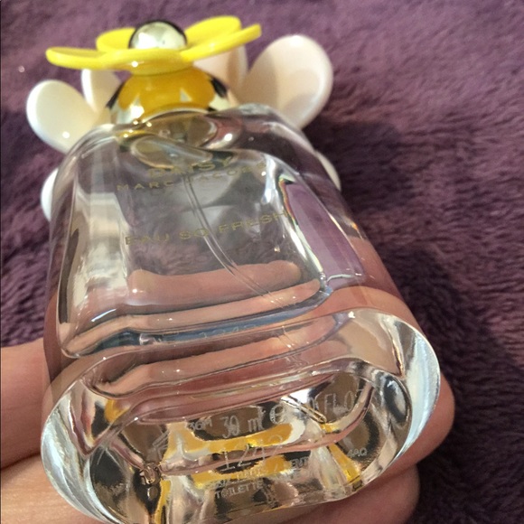 Daisy Marc Jacobs “Eau So Fresh “ Eau de Toilette Spray, 1 oz - Picture 5 of 10
